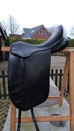 Hulsebos dressuurzadel 18 inch type WB4, Ophalen, Zo goed als nieuw, Dressuur