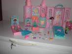 barbie kasteel met acc, Kinderen en Baby's, Speelgoed | Poppenhuizen, Ophalen of Verzenden, Zo goed als nieuw