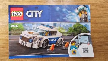 LEGO City 60239 Politieauto beschikbaar voor biedingen