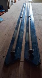 2 oude Trapleuningen. 60 euro per stuk., Ophalen, Gebruikt, 2 tot 4 meter