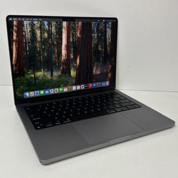 Apple Macbook Pro 14 Inch 2021 | M1 Pro | 16GB | 512GB beschikbaar voor biedingen