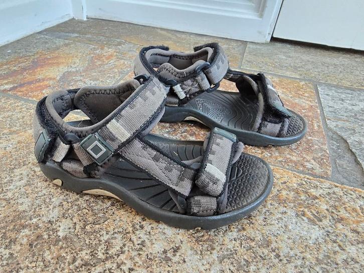 Blue box sandaal grijs maat 26 jongen, Kinderen en Baby's, Kinderkleding | Schoenen en Sokken, Zo goed als nieuw, Overige typen