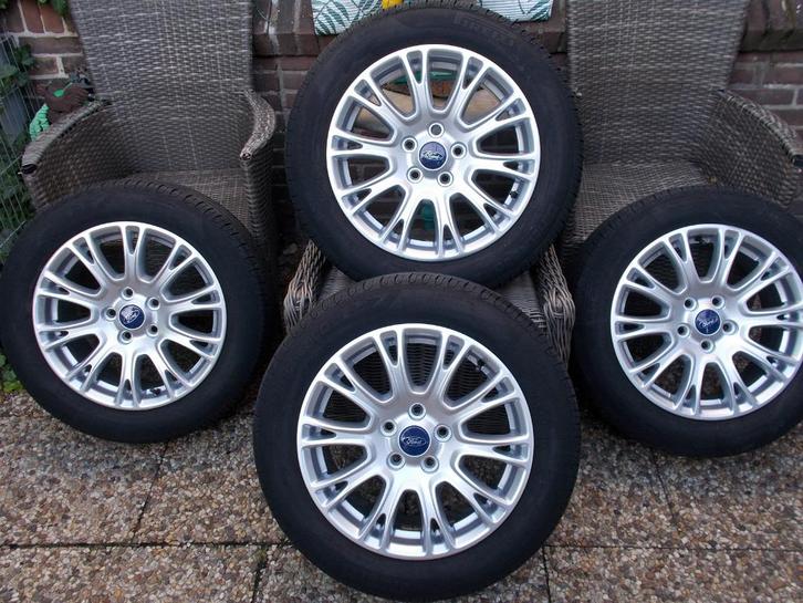 FORD 16 INCH  FOCUS VELGEN MET ZOMERBANDEN, Auto-onderdelen, Banden en Velgen, Banden en Velgen, Zomerbanden, 16 inch, 205 mm