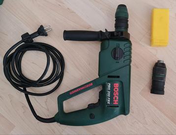 Bosch krachtige boorhamer. Maar enkele keren mee geboord. beschikbaar voor biedingen