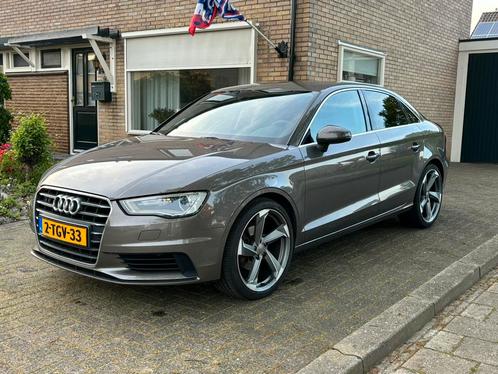 Audi A3 1.4 Tfsi COD Sedan S-tronic 2014 Grijs, Auto's, Audi, Particulier, A3, Benzine, A, Sedan, Automaat, Origineel Nederlands