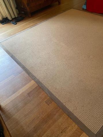 groot beige wollen kleed bruine suede leren rand 250x250cm beschikbaar voor biedingen