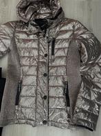 Zeer mooi ski jas superdry goudkleurig maat S, Ophalen of Verzenden, Zo goed als nieuw, Maat 38/40 (M), Broek