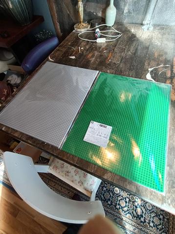 Lego Platen - Groen & Grijs beschikbaar voor biedingen