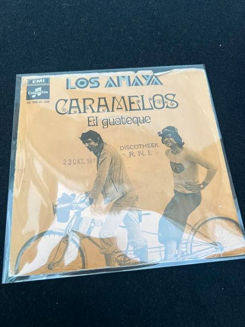Te Koop : Los Amaya - Caramelos & El Guateque 5c 006-21045, Cd's en Dvd's, Vinyl Singles, Zo goed als nieuw, Ophalen of Verzenden