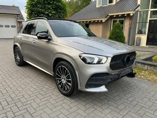 Mercedes-Benz GLE-klasse 350 de 4MATIC AMG LINE PANO BURMEST, Auto diversen, Schadeauto's, Mercedes-Benz, Automaat, Hybride Elektrisch/Diesel