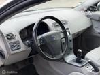Volvo V50 2.4 Kinetic, Gebruikt, 700 kg, Origineel Nederlands, Traction-control