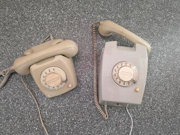 Vintage PTT T65 Telefoon en W65 Telefoon beschikbaar voor biedingen
