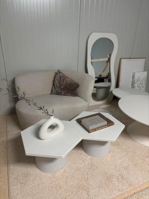Set salontafels beige hexagon, Huis en Inrichting, Tafels | Salontafels, Nieuw, Minder dan 50 cm, 50 tot 100 cm, 50 tot 100 cm