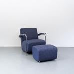 1x Leolux Scylla fauteuil blauw rondjes motief + hocker