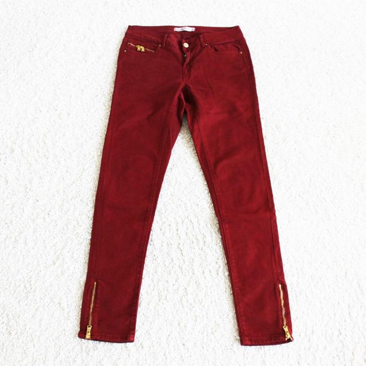 Mooie Zara Broek (Maat 36) - 23 € 20,-, Kleding | Dames, Broeken en Pantalons, Zo goed als nieuw, Maat 36 (S), Rood, Lang, Ophalen of Verzenden
