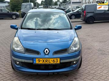 Renault Clio 1.4-16V Authentique beschikbaar voor biedingen