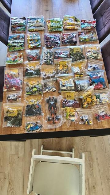 Veel Lego beschikbaar voor biedingen
