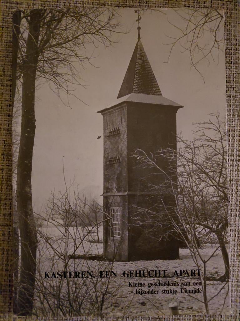 Kasteren, een gehucht apart - Liempde, Ophalen of Verzenden