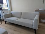 Bank beige Pode 2,5 persoons zitbank + Goossens poef, Huis en Inrichting, Ophalen, Zo goed als nieuw, 75 tot 100 cm, 200 tot 250 cm