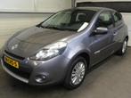 Renault Clio 1.2 Collec - Airco - Cruise Control - Mooie aut, Voorwielaandrijving, Gebruikt, Zwart, 4 cilinders
