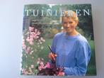 Tuinboek Tuinieren met Martha Stewart, Gelezen, Ophalen of Verzenden, Tuinieren en Tuinplanten, Martha Stewart