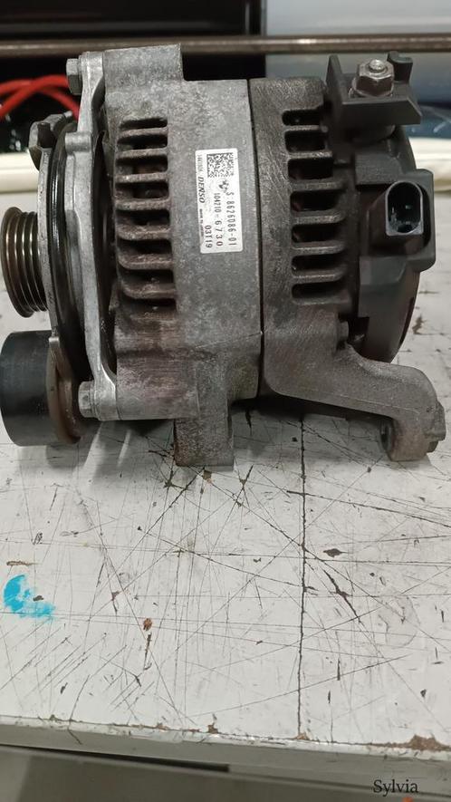 Dynamo 180AH B37D15A BMW 1  serie F20 F21 LCi 12318626086 86, Auto-onderdelen, Motor en Toebehoren, Gebruikt, Ophalen of Verzenden