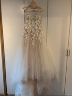 Trouwjurk van Pronovias en sluier, Ophalen, Zo goed als nieuw, Wit, Trouwjurk