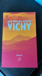 Jan-Willem Anker - Vichy, Ophalen of Verzenden, Zo goed als nieuw, Nederland, Jan-Willem Anker