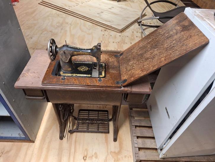 Antieke Singer Naaimachine, Antiek en Kunst, Antiek | Naaimachines, Ophalen