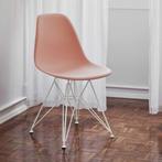 Gezocht: Vitra Vitra Eames onderstel metaal wit, Huis en Inrichting, Ophalen, Wit, Metaal, Eén