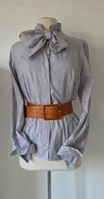 Van Laack blouse met strik wit/taupe 42 44, Kleding | Dames, Verzenden, Wit, Maat 42/44 (L), Zo goed als nieuw