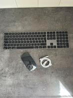 Apple Magic Keyboard met numlock en Magic Mouse Space Gray, Ophalen, Toetsenbord en muis-set, Zo goed als nieuw, Draadloos