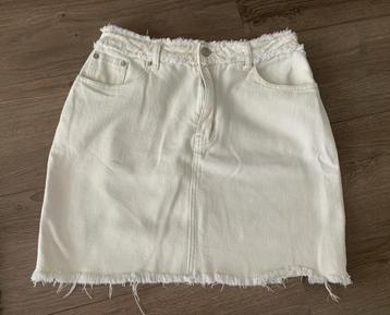 Ecru jeans rokje, NA-KD, maat 40 beschikbaar voor biedingen
