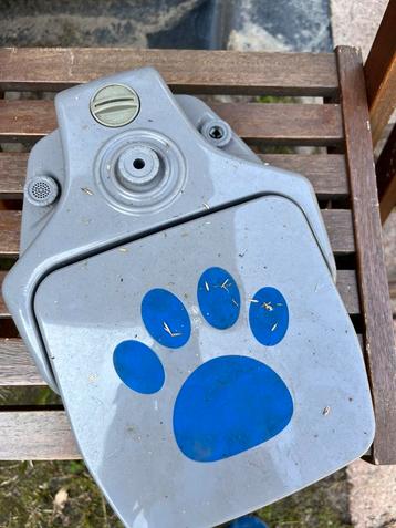Watersproeier voor de hond beschikbaar voor biedingen
