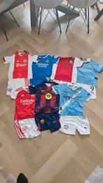 Voetbaltenues, Sport en Fitness, Voetbal, Maat XS of kleiner, Ophalen of Verzenden, Nieuw, Shirt