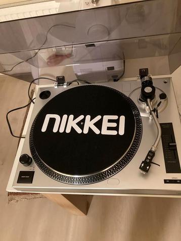 Nikkei Platenspeler - Direct Drive beschikbaar voor biedingen