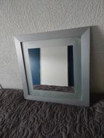 Spiegel met melk rand in grijze metallic lijst. 47x47 cm, Minder dan 100 cm, Rechthoekig, Zo goed als nieuw, Ophalen