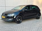 Volkswagen Polo 1.2 TSI /STOELVERWRMING/PARKEERSENSOR/AIRCO, Voorwielaandrijving, Metallic lak, Zwart, 988 kg