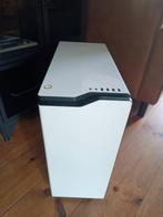 NZXT H440 Witte Mid-Tower PC Behuizing, Computers en Software, Computerbehuizingen, Ophalen of Verzenden, Gebruikt