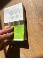 Reisgids West-Canada en Alaska, Overige merken, Ophalen of Verzenden, Zo goed als nieuw, Reisgids of -boek