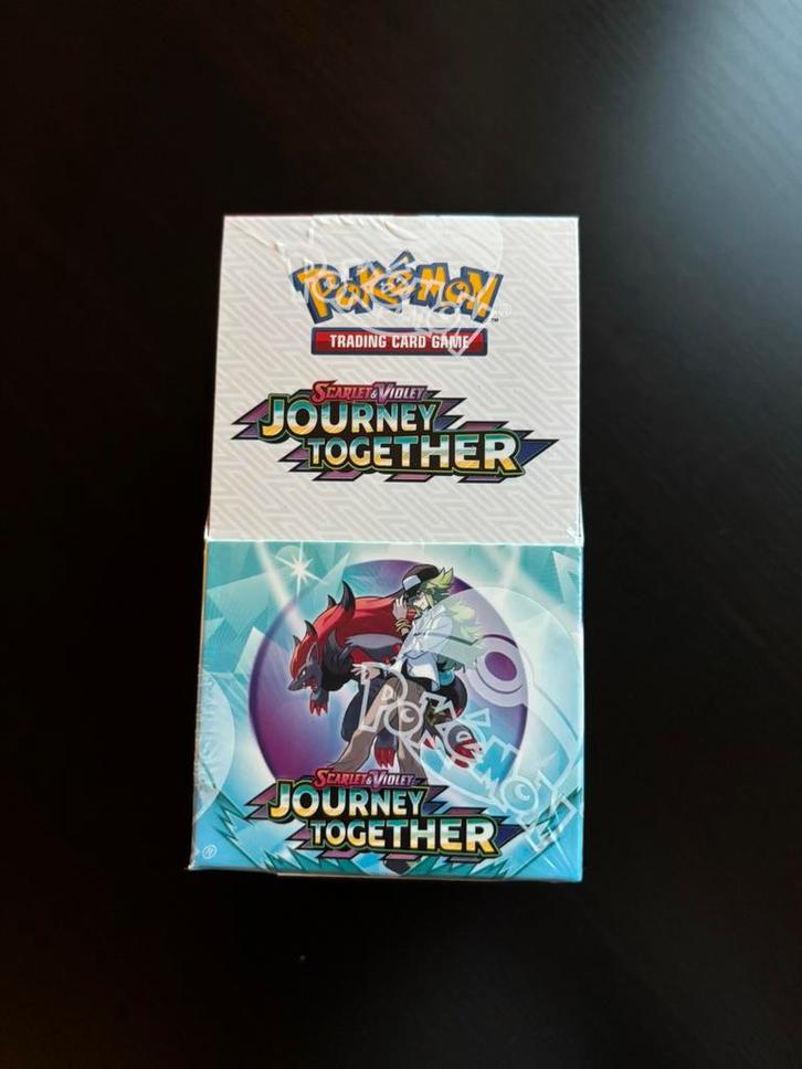 Journey Together halve boosterbox, Hobby en Vrije tijd, Verzamelkaartspellen | Pokémon, Zo goed als nieuw, Ophalen of Verzenden