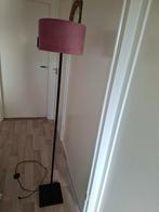 Staande lamp met velours roze kap, Ophalen of Verzenden, Stof, 150 tot 200 cm