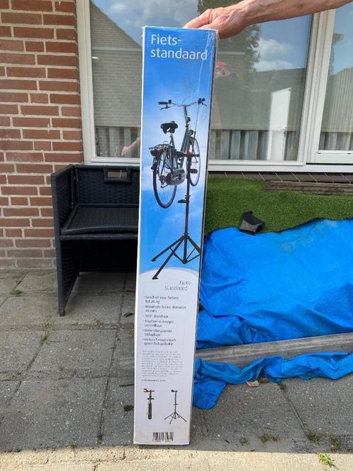 Fietsstandaard nieuwe in Doos!! Inklapbaar, hoogte tot 30kg, Fietsen en Brommers, Fietsaccessoires | Fietsgereedschap, Nieuw, Overig gereedschap