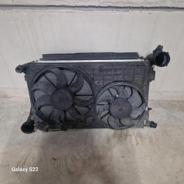 PASSAT B6 RADIATEUR SET / 1K0 121 207 T  beschikbaar voor biedingen