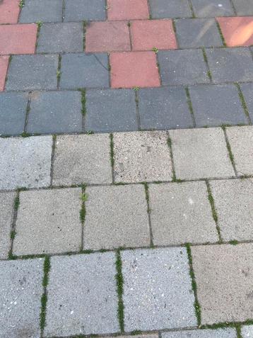 Tuin tegel 30x30 - stevig en sterk. beschikbaar voor biedingen
