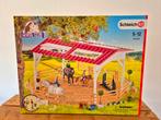 Schleich 42389 Horse Club Paardenstal 100% compleet, Ophalen of Verzenden, Zo goed als nieuw