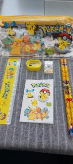 Pokemon etui met inhoud, Nieuw, Overige typen, Ophalen of Verzenden