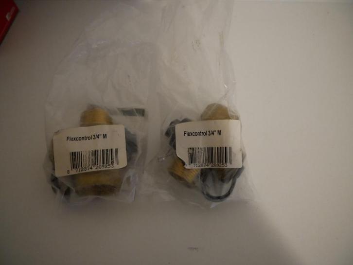 2x Flamco 28925 - Flexcontrol 3/4 M, Doe-het-zelf en Verbouw, Verwarming en Radiatoren, Nieuw, Overige typen, Minder dan 30 cm