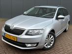 Skoda Octavia 1.2 TSI 77KW Combi 2013 Grijs, Voorwielaandrijving, 1147 kg, 4 cilinders, 620 kg