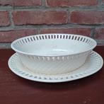 Wedgwood chestnut kom met onderschotel uit 1860, Ophalen of Verzenden